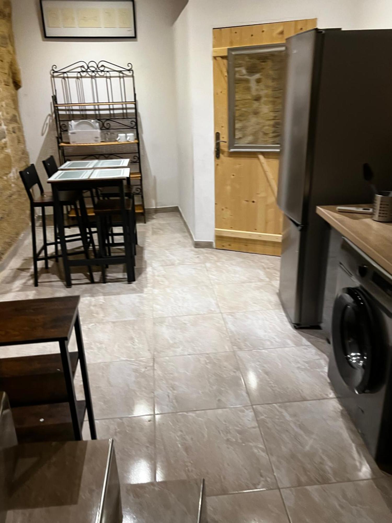 Appartement Caromb Proche Mont Ventoux Avec Clim Εξωτερικό φωτογραφία